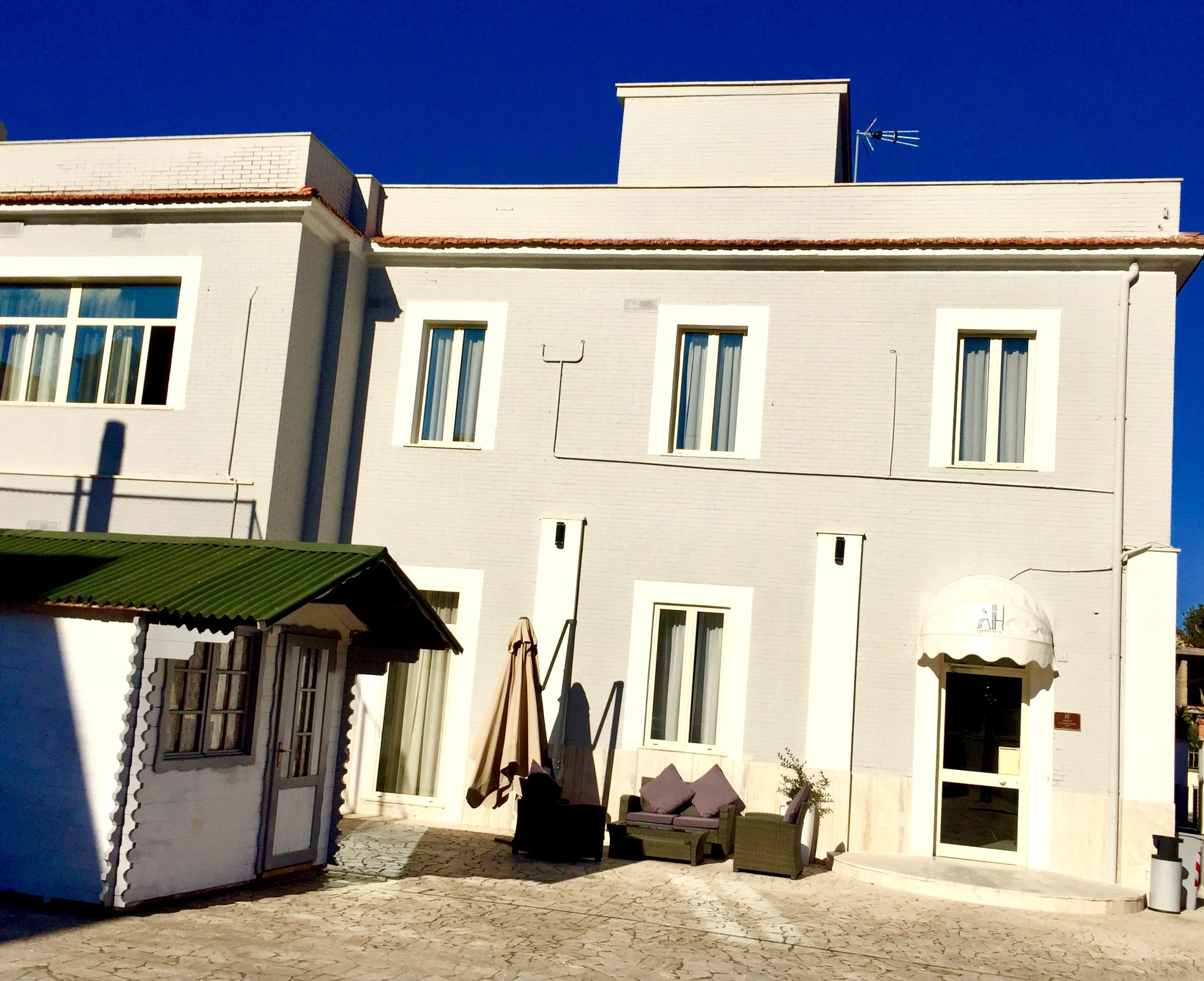 Academy Hotel Fiumicino Esterno foto